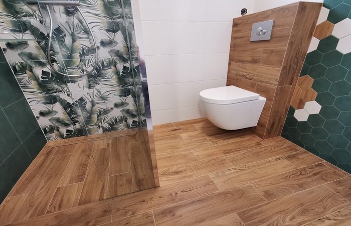 Łazienki, prace glazurnicze